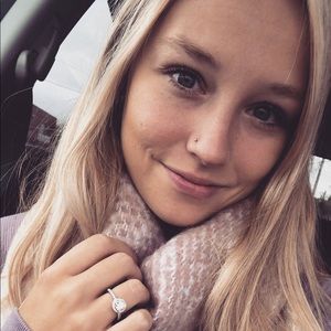 Meet your Posher, Josie